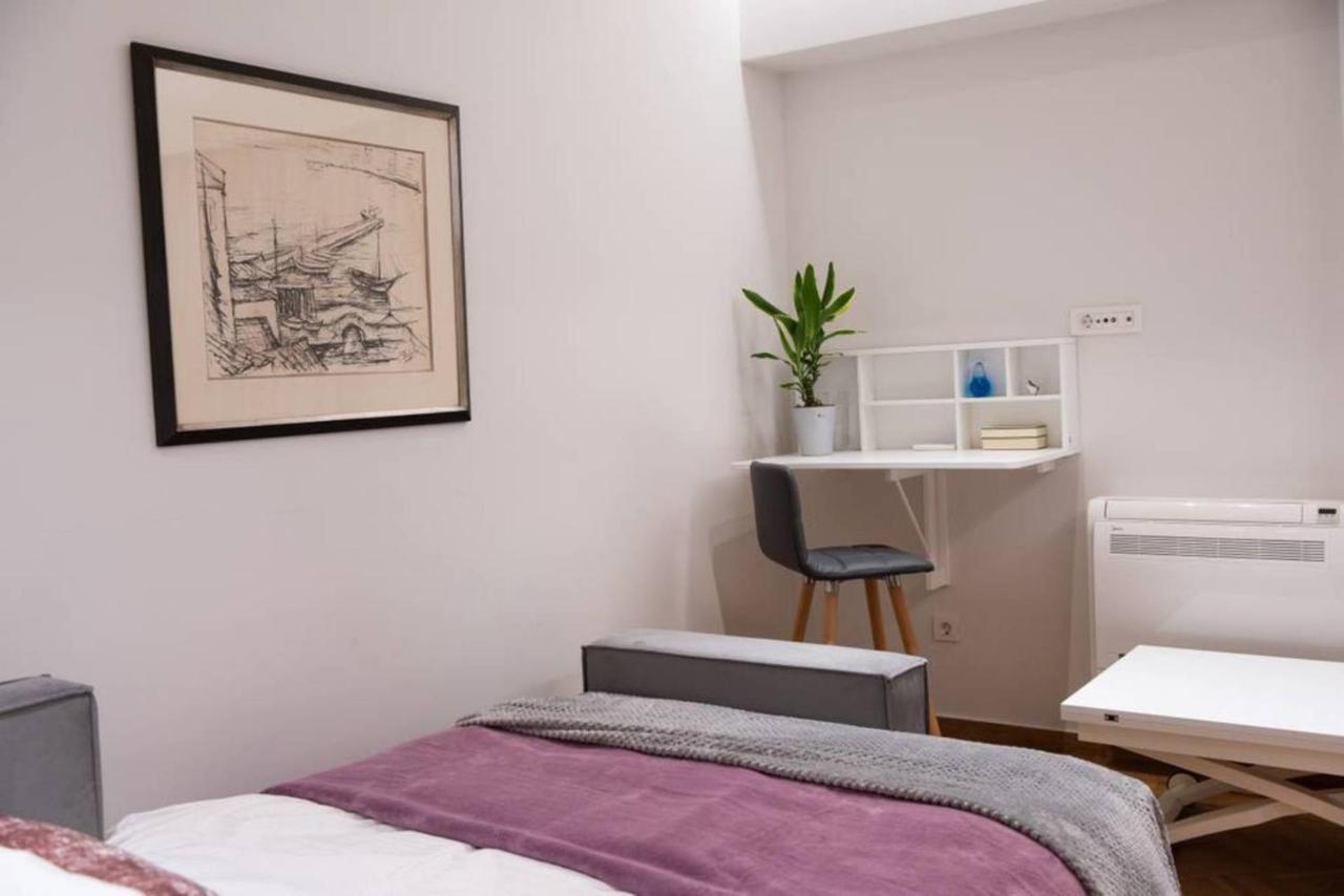 Katia Modern Apartment In Афіни Екстер'єр фото